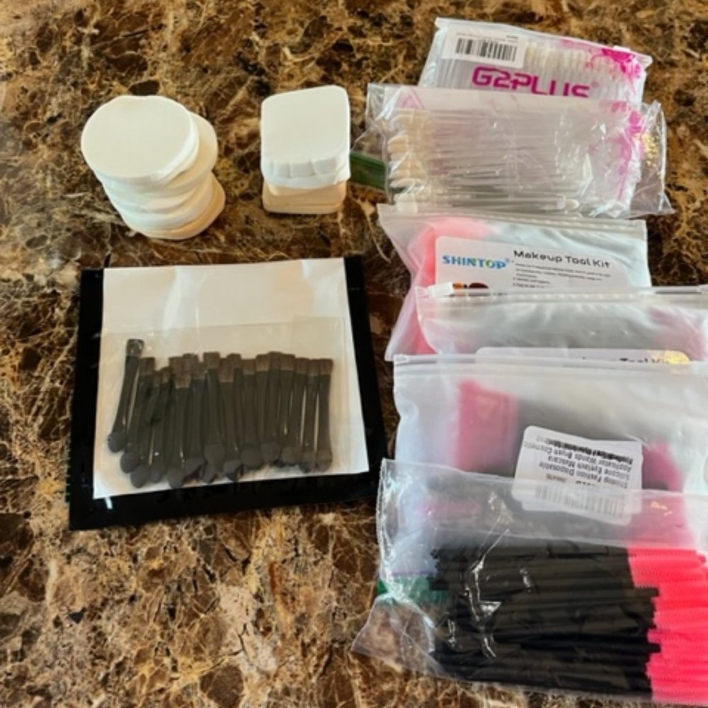 Make up Brushes (assorted)